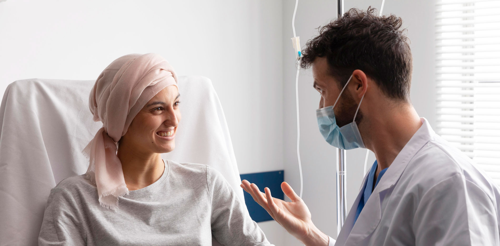 Imagen principal del artículo: Descubre qué es el derecho al olvido oncológico y sus beneficios para pacientes de cáncer | JLA Asociados Seguros