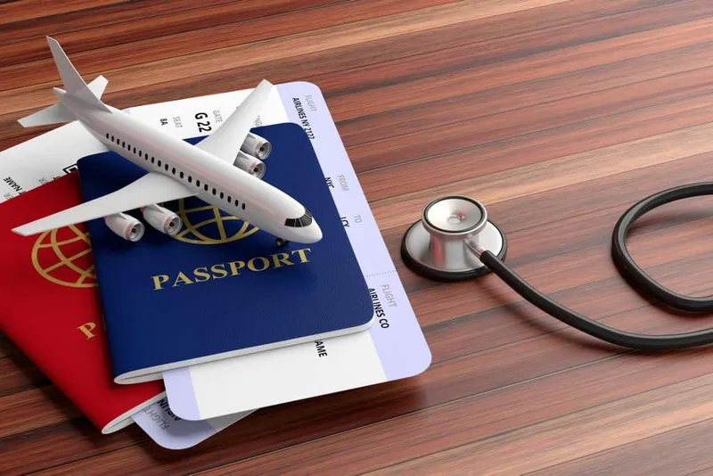 ¿Vas a viajar por Navidad? No te olvides de tu seguro. - JLA Asociados