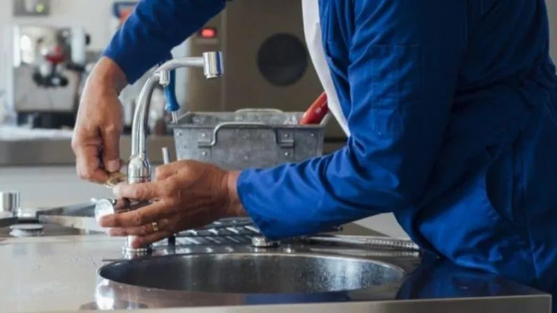 Rotura de tuberías: ¿cómo se decide qué seguro se responsabiliza? - JLA Asociados