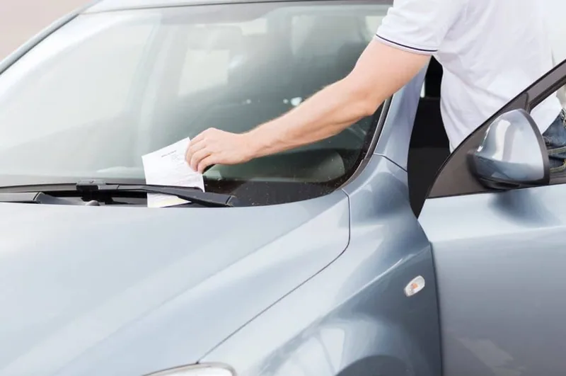 ¿Cubre mi seguro las multas y sanciones de tráfico? - JLA Asociados