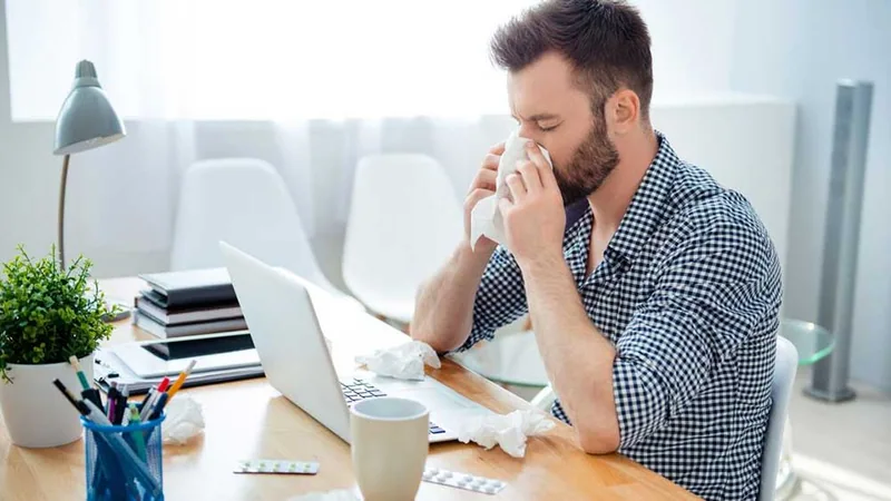 Mira lo que cobra un autónomo por baja laboral, y decide si necesitas un seguro complementario. Son muy económicos. - JLA …