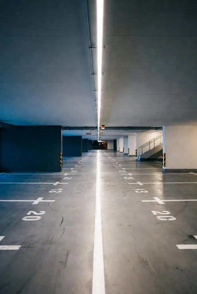 Robo en garaje comunitario: responsabilidades, seguros y qué hacer paso a paso - JLA Asociados